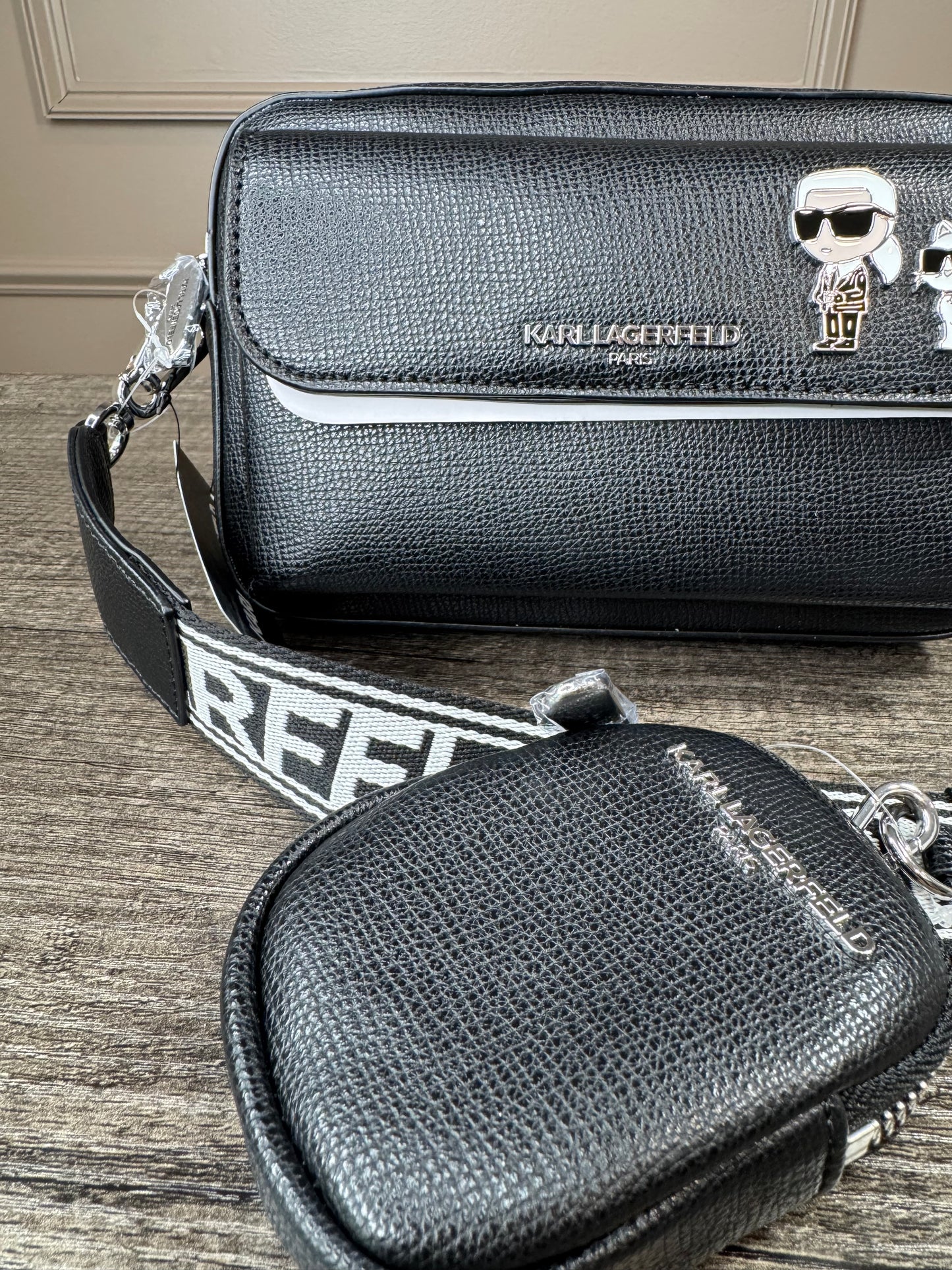 Crossbody Karl Lagerfeld negra