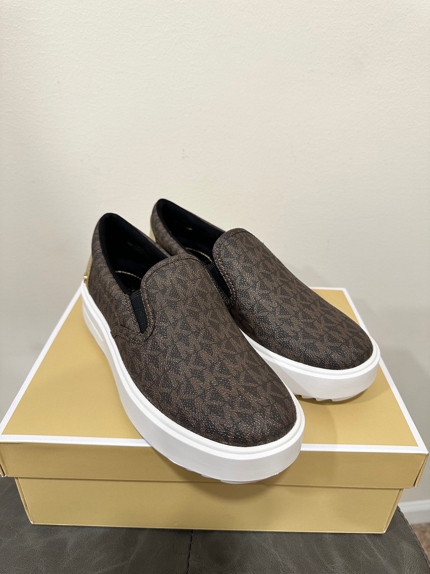 Teni Michael kors estampado