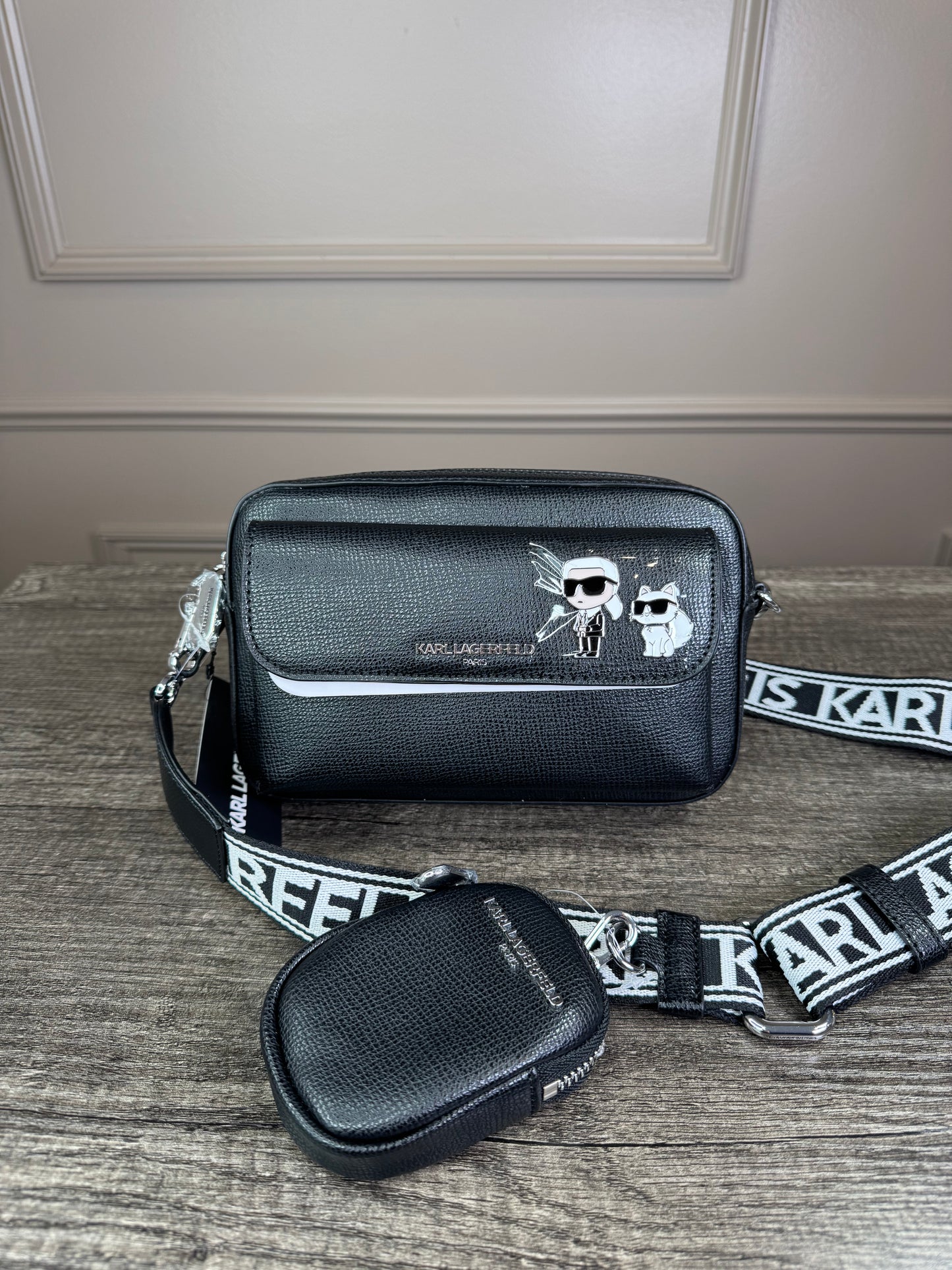 Crossbody Karl Lagerfeld negra