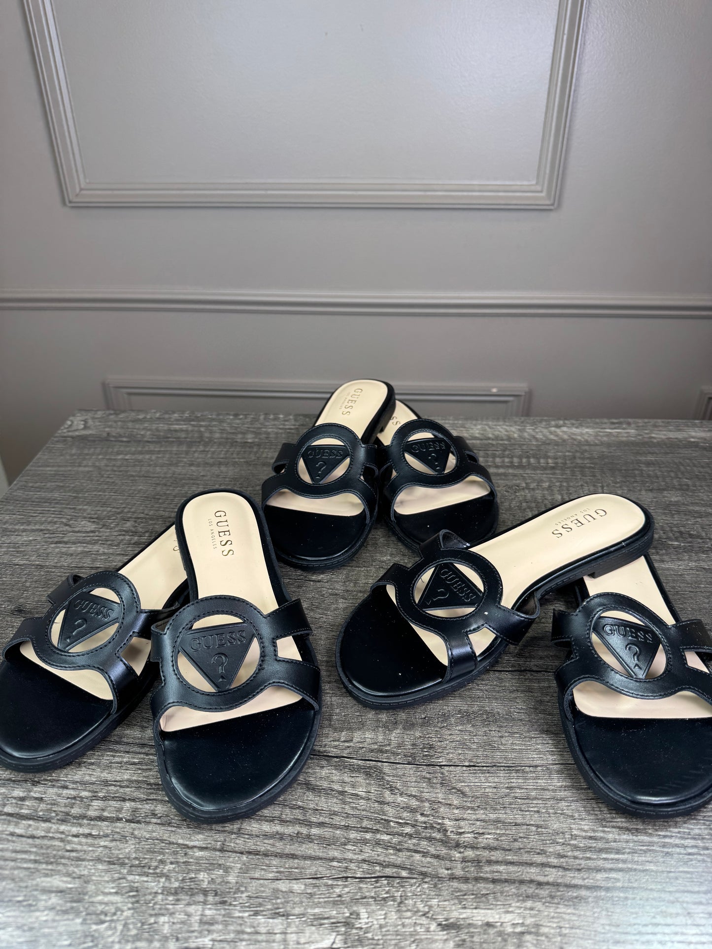 Sandalia Guess Negra