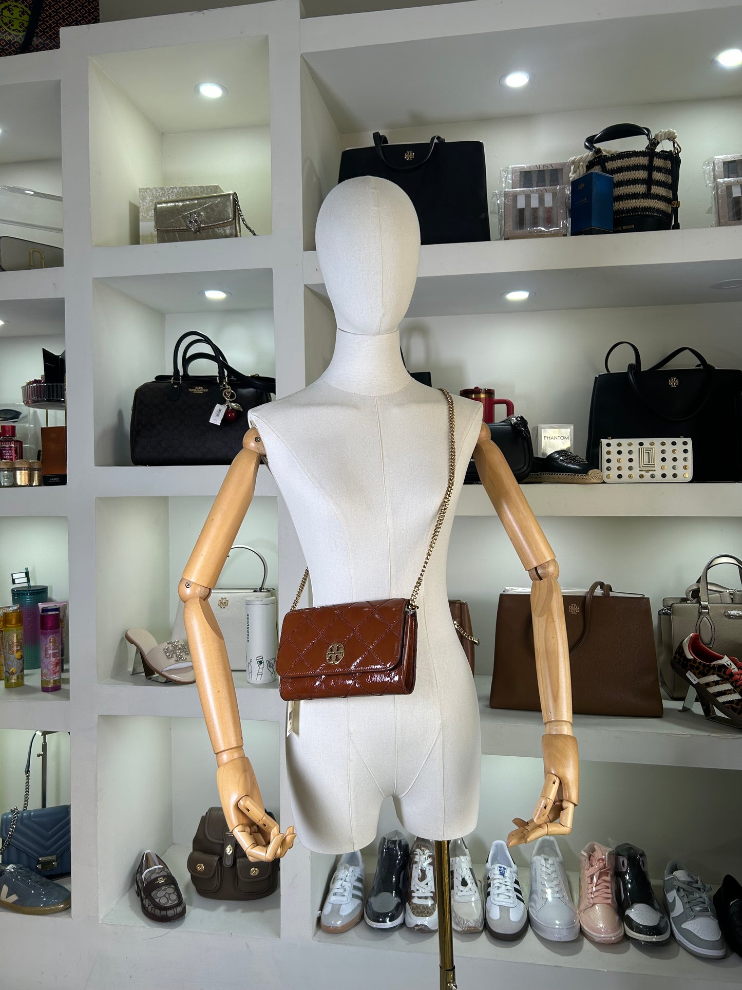 Bolsa crossbody Tory Burch cafe tipo sobre