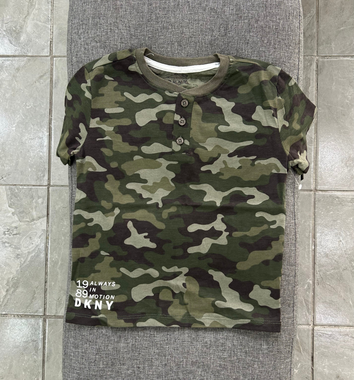 Playera DKNY