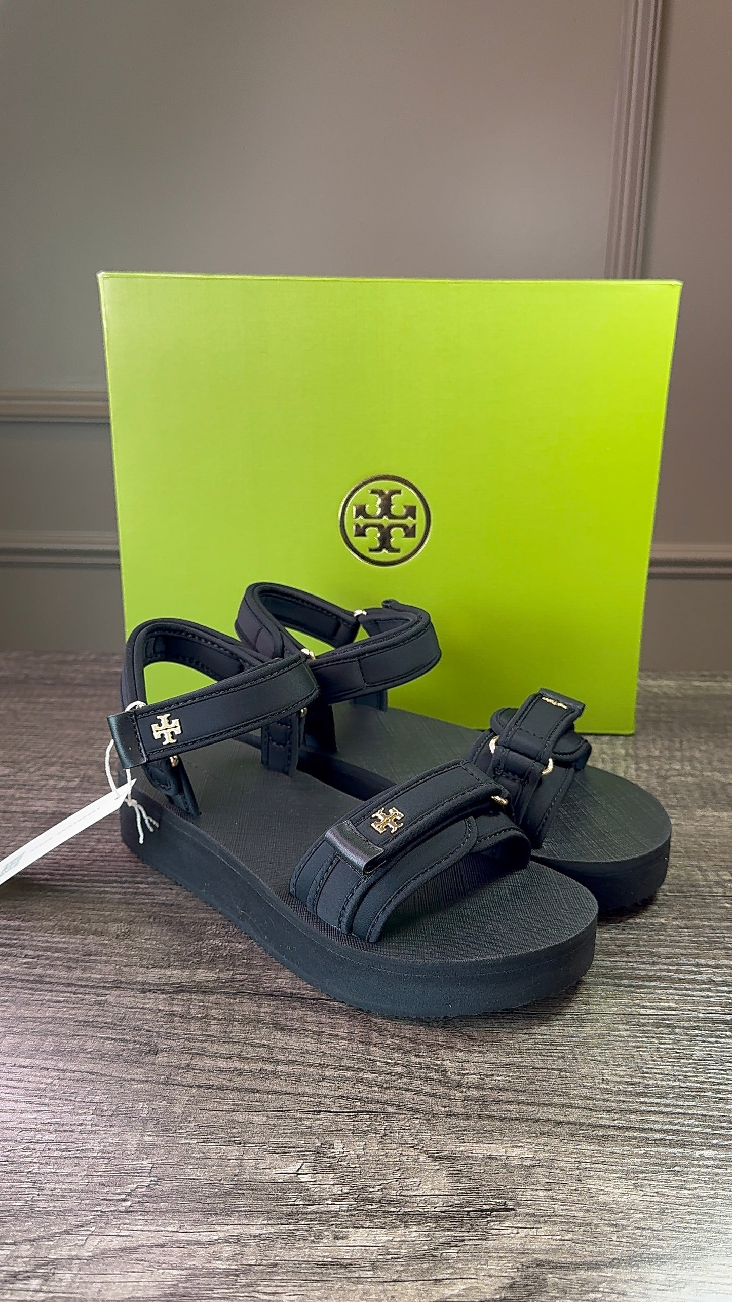 Sandalia Tory Burch negra
