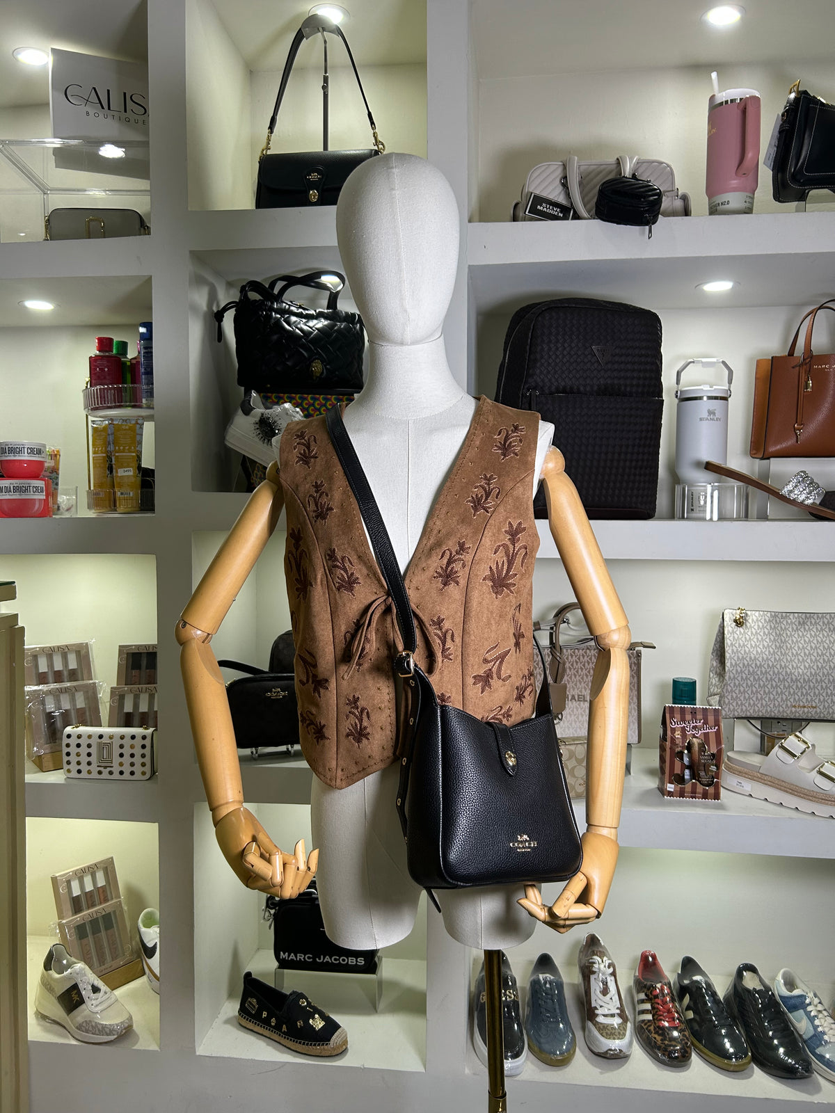 Bolsa Coach negra lisa