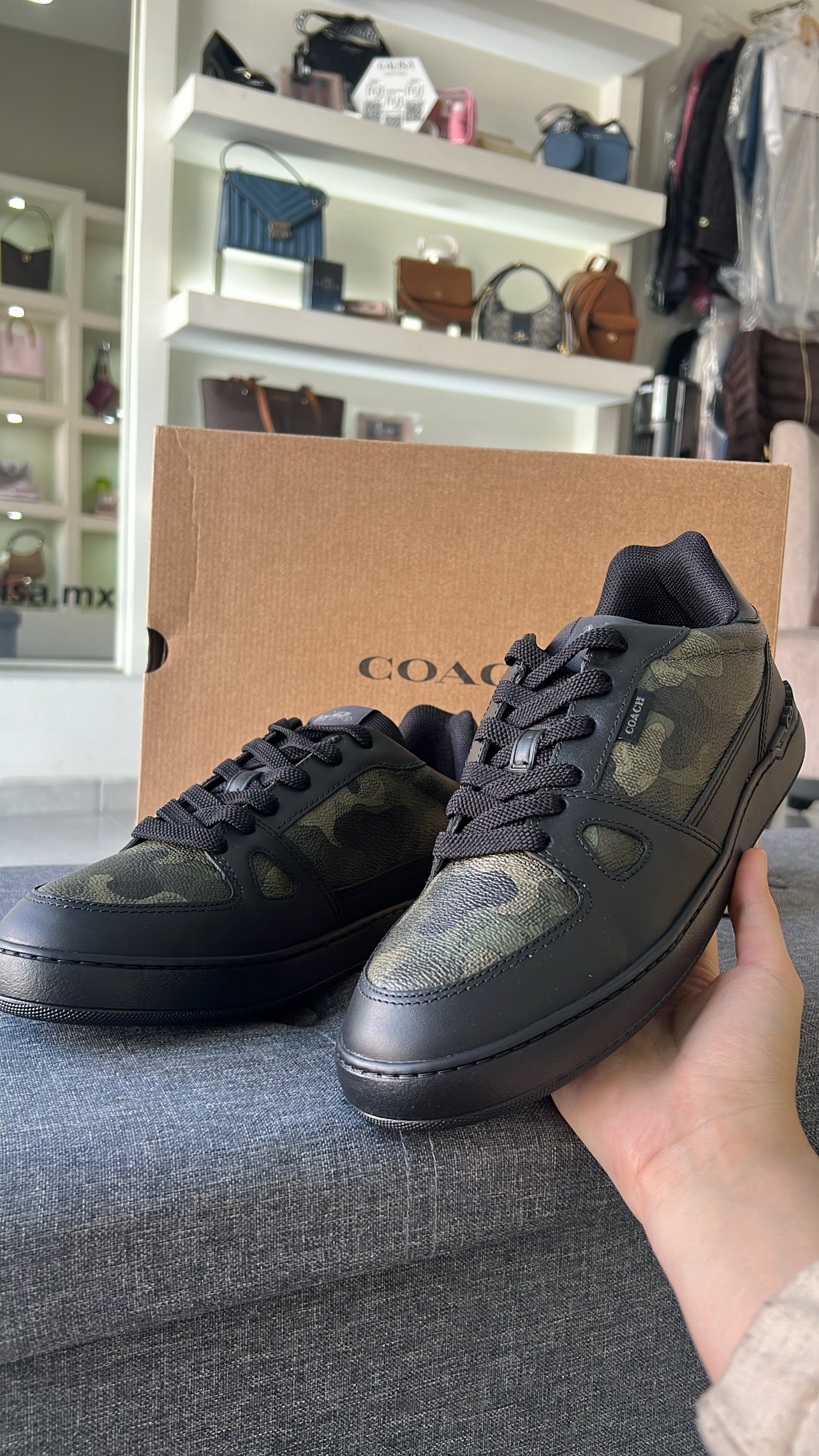 Teni Coach camuflajeado caballero