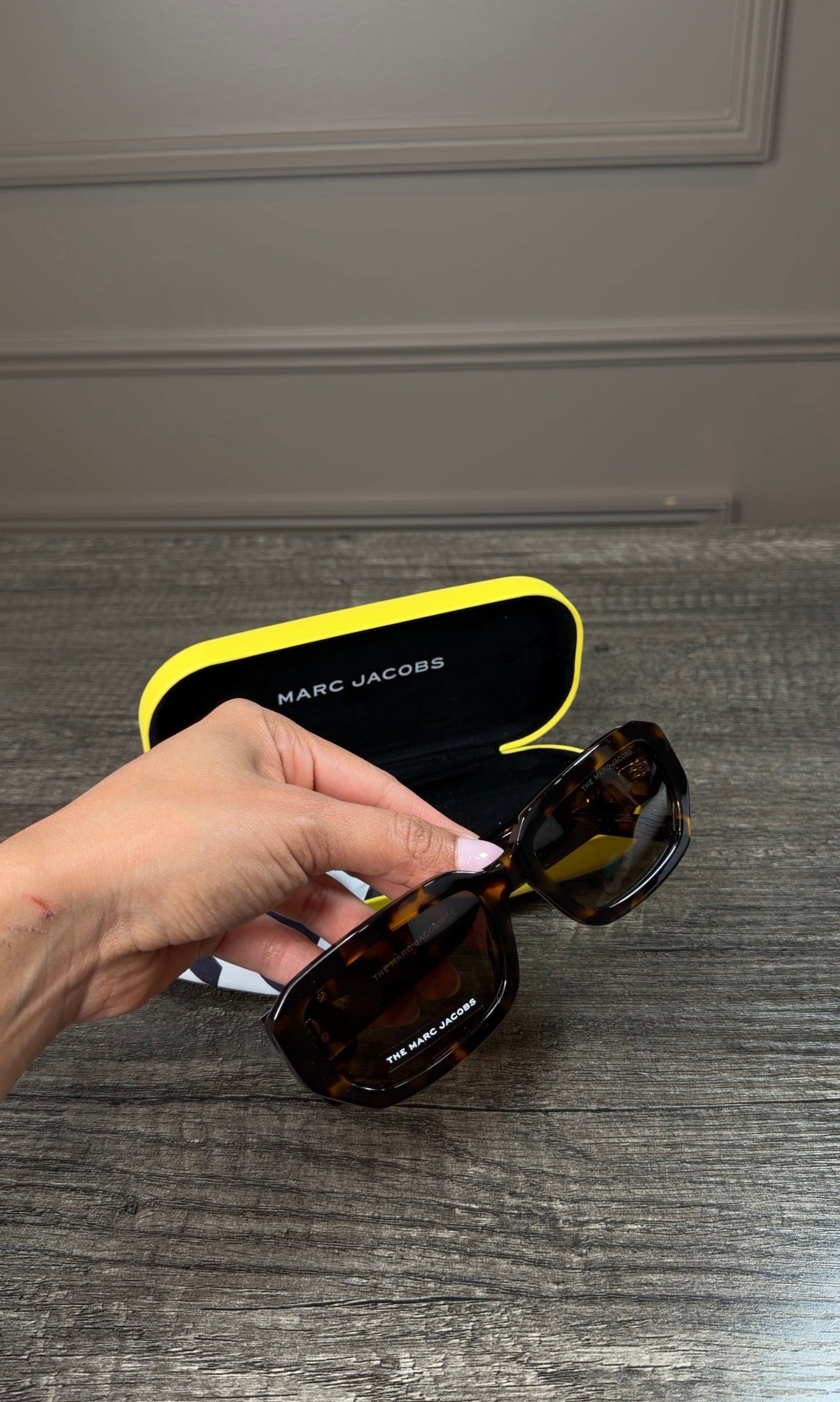 Lentes Marc Jacobs cafe
