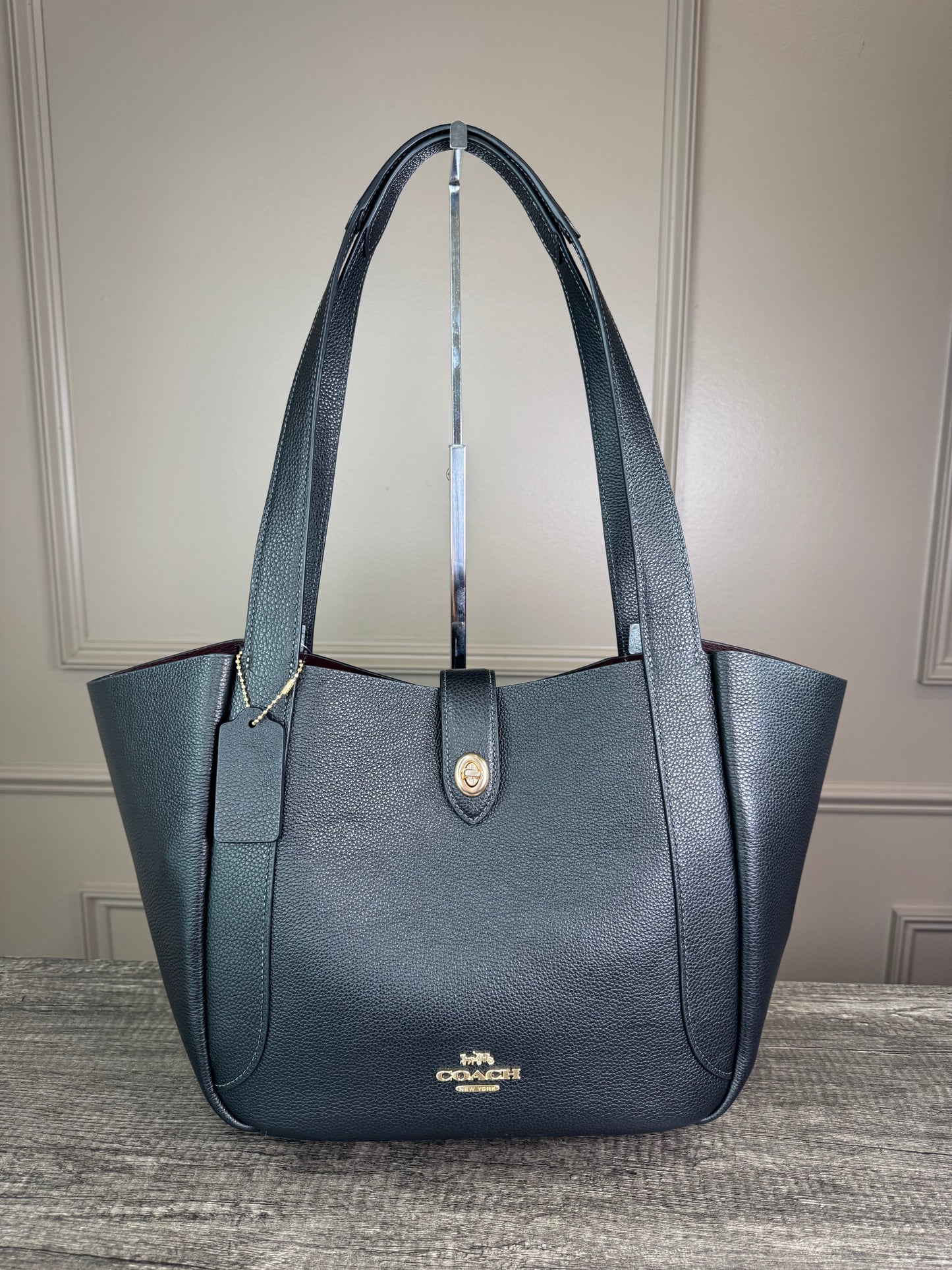 Bolsa Coach negra lisa