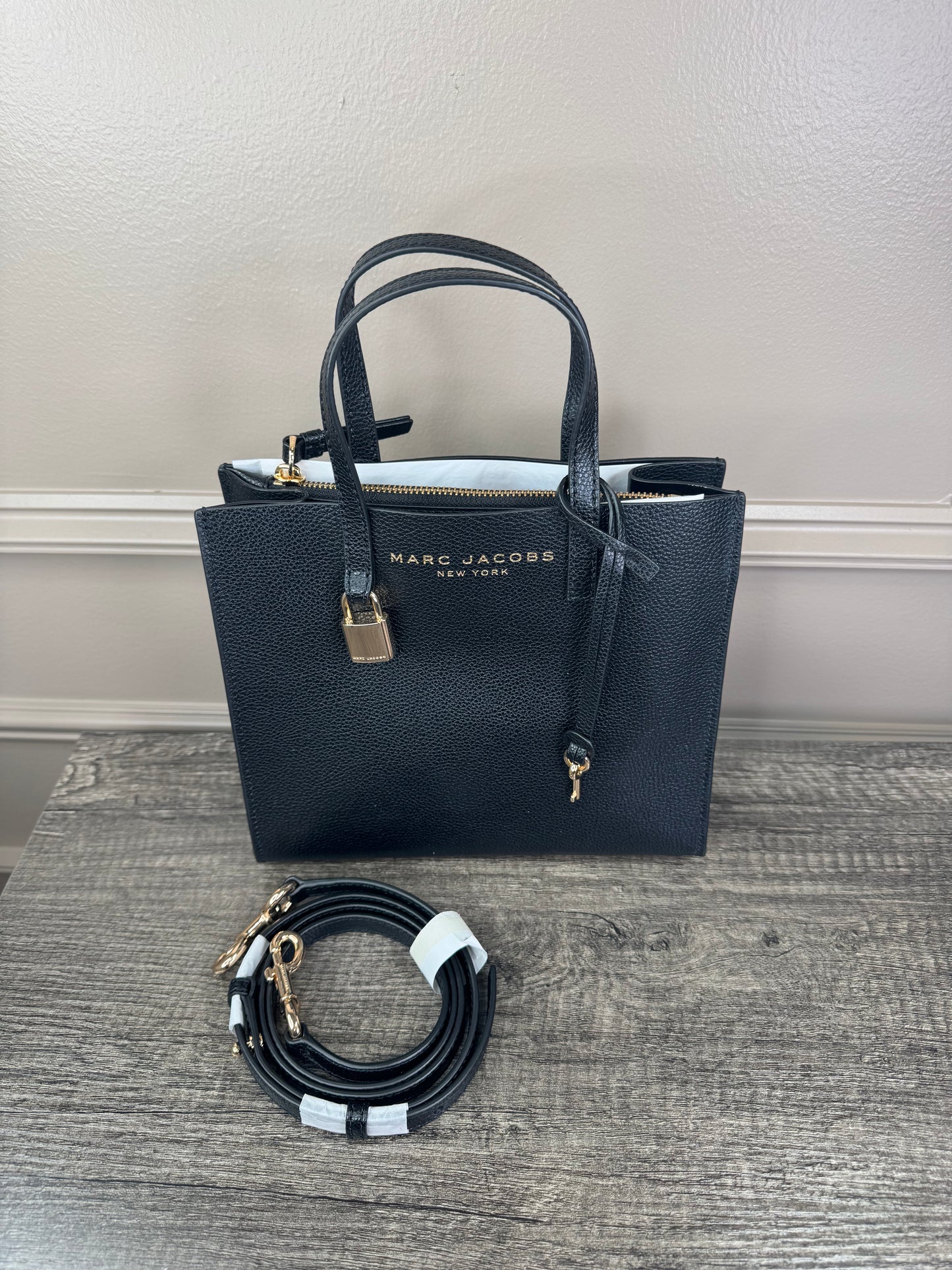 Bolsa Marc Jacobs negra lisa