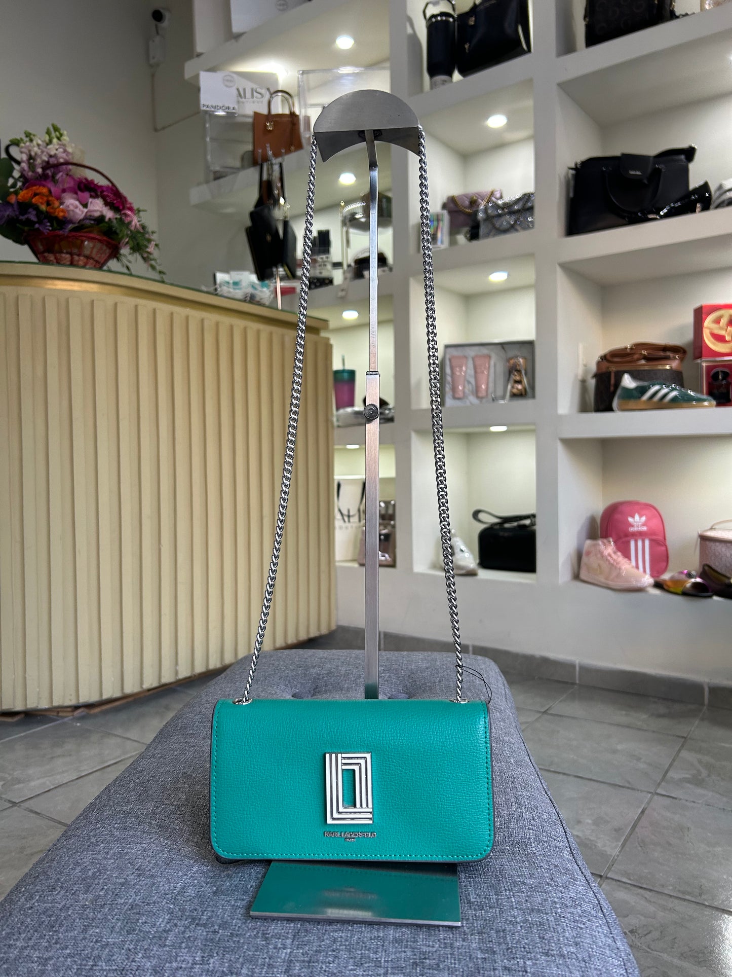 Bolsa Karl Lagerfeld verde