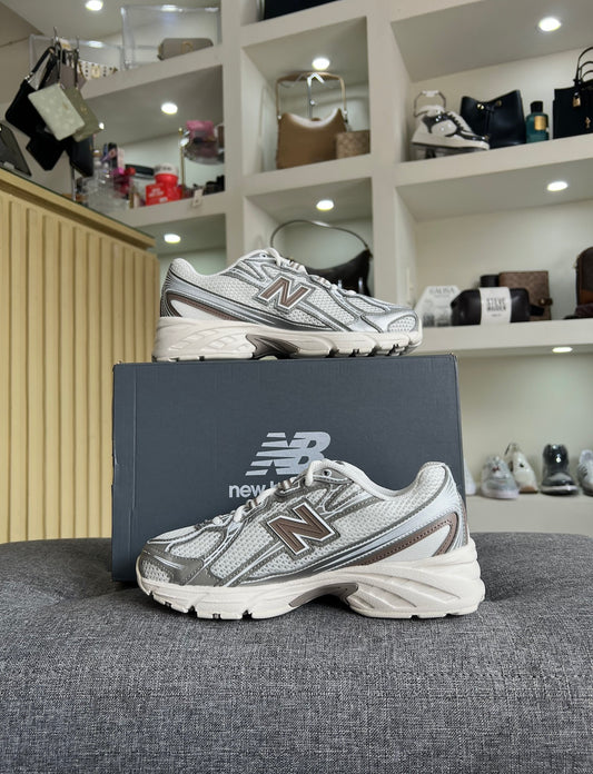 New Balance 740 White/Grey