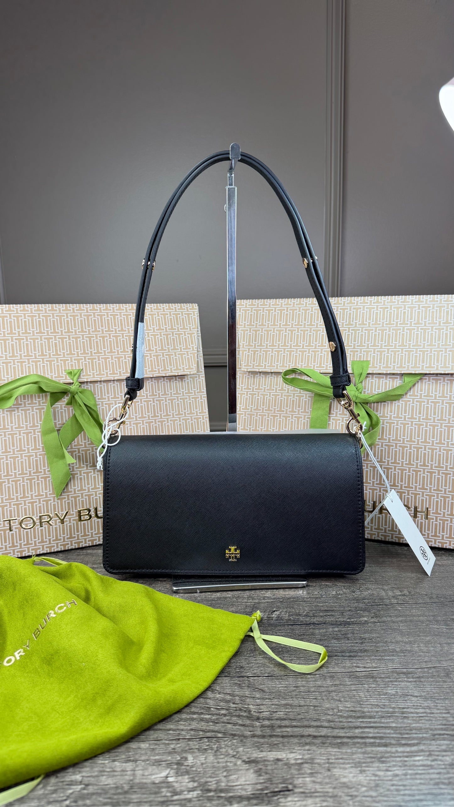 Bolsa Tory negra Emerson convertible