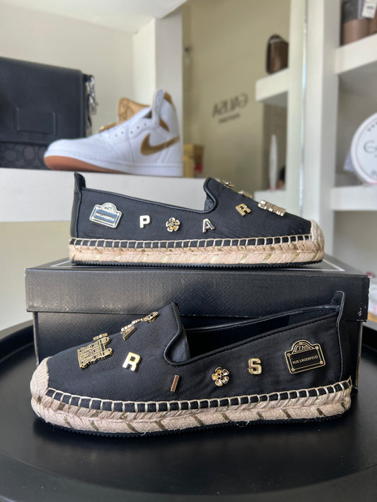 Espadrille Karl Lagerfeld negra pins dorados