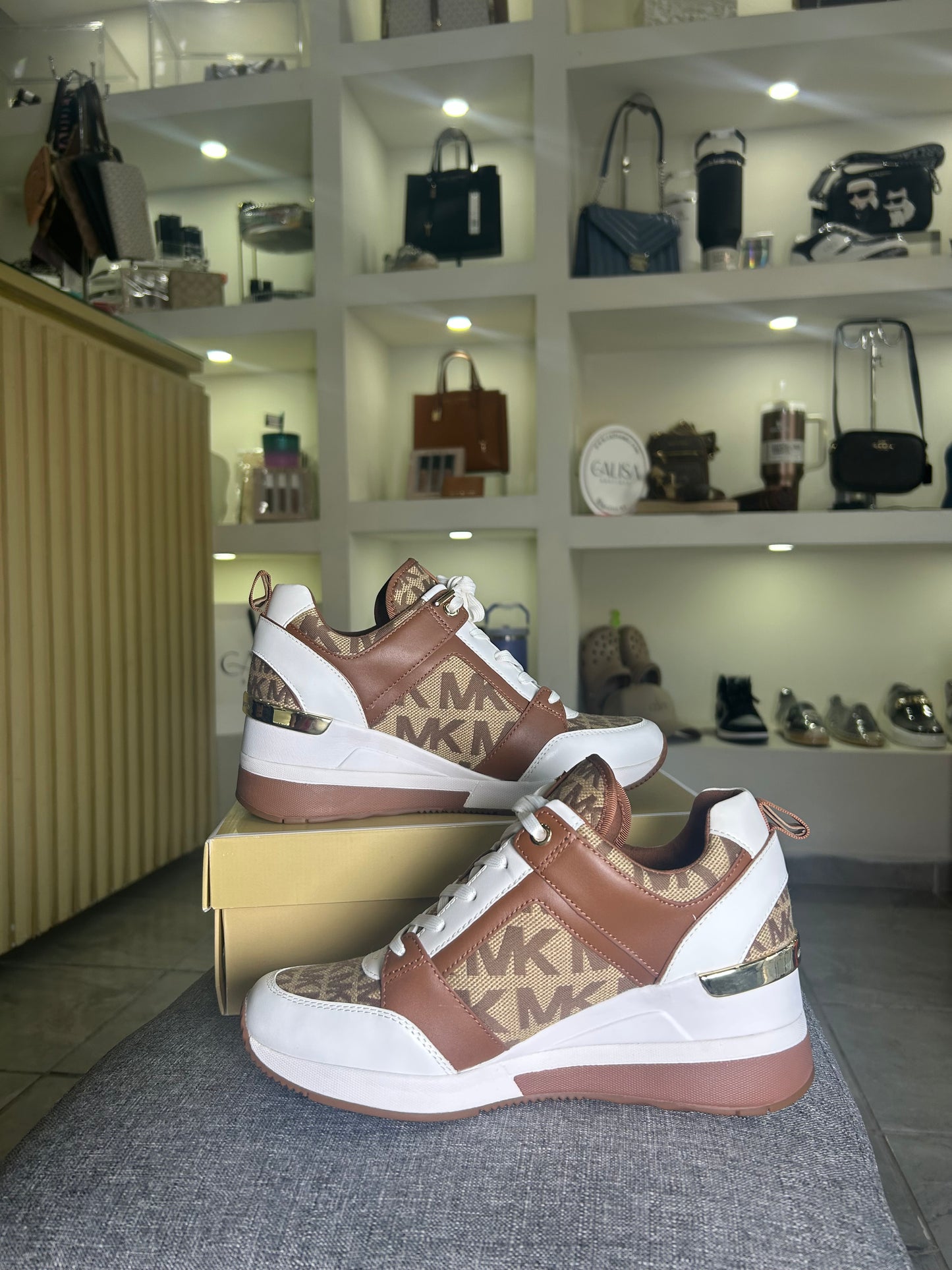 Teni Michael Kors estampado