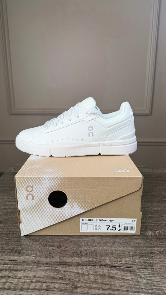 Teni On running blanco THE ROGER