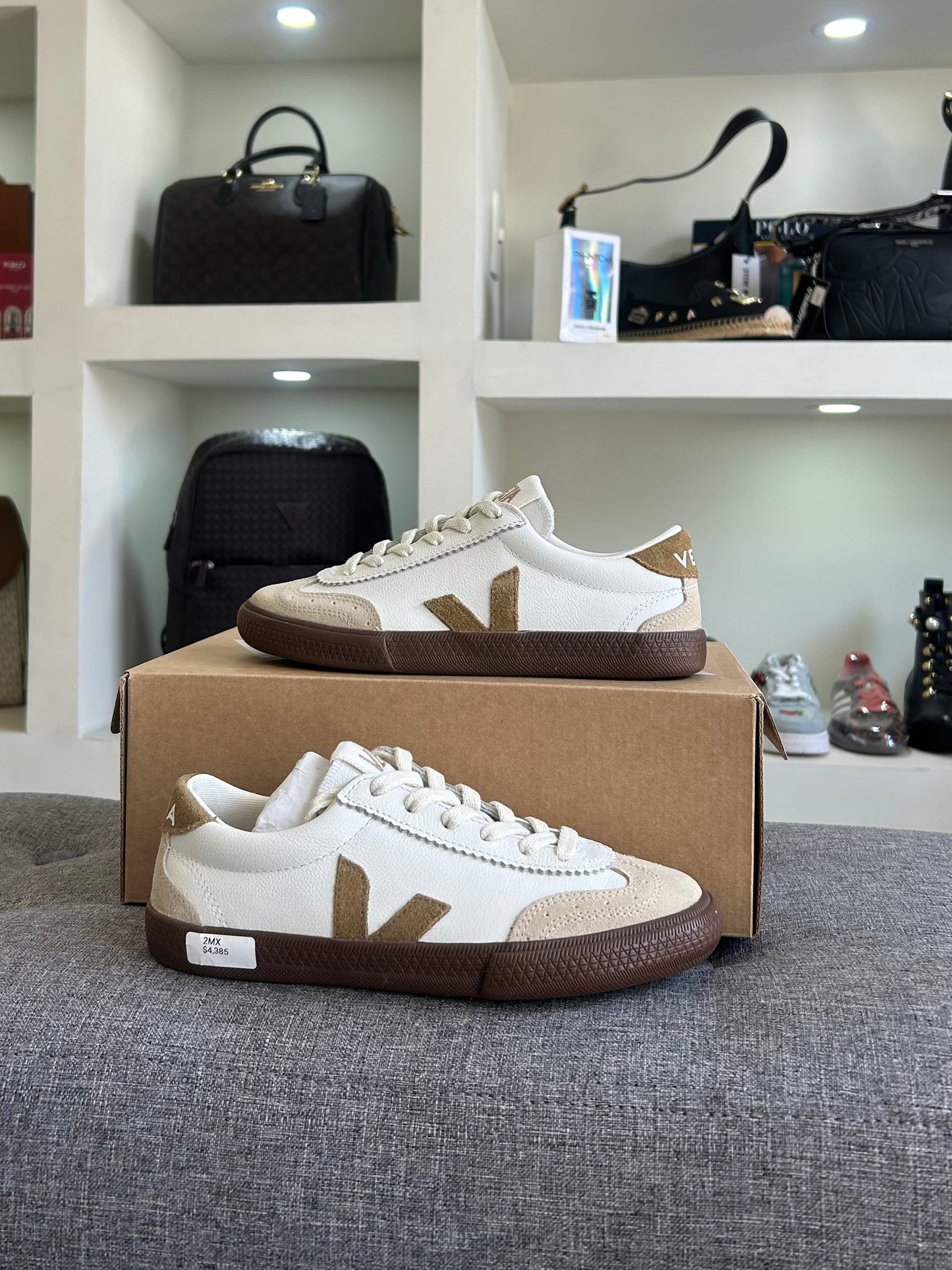 Tenis VEJA VOLLEY LEATHER WHITE TENT BARK