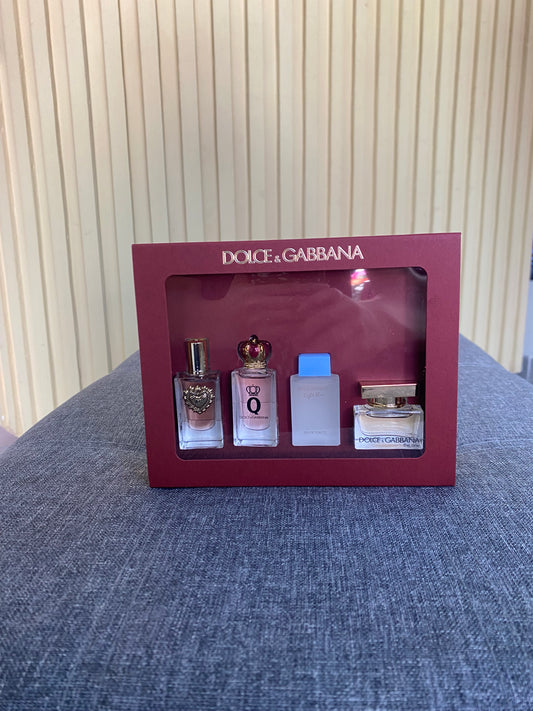 DOLCE & GABBANA set 4 perfumes