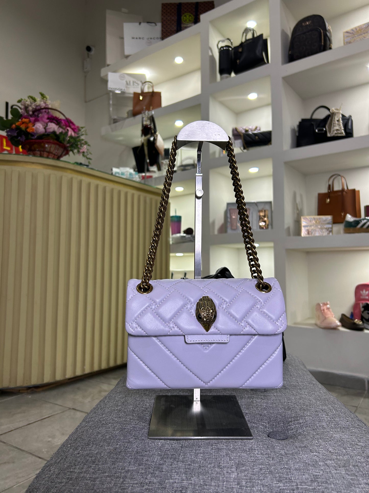 Bolsa Kurt Geiger morada chica