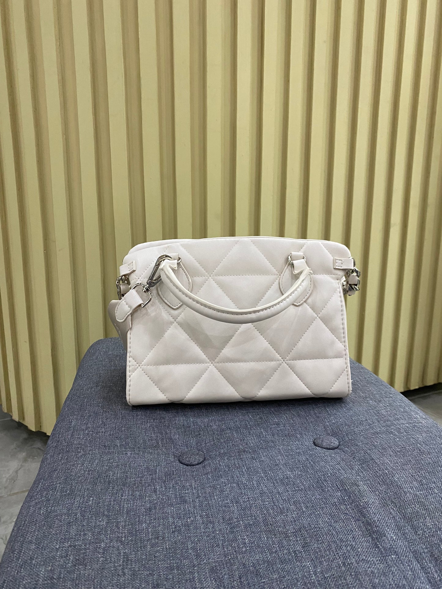 Bolsa Steve Madden beige