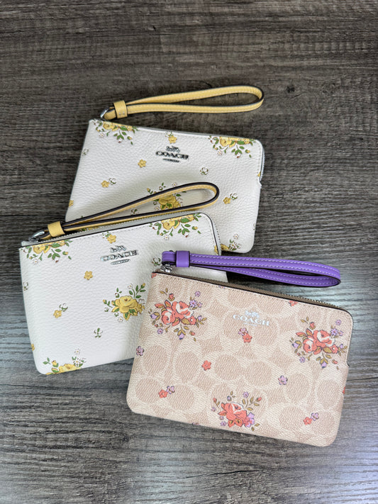 Muñequera Coach chica flores beige/amarillo