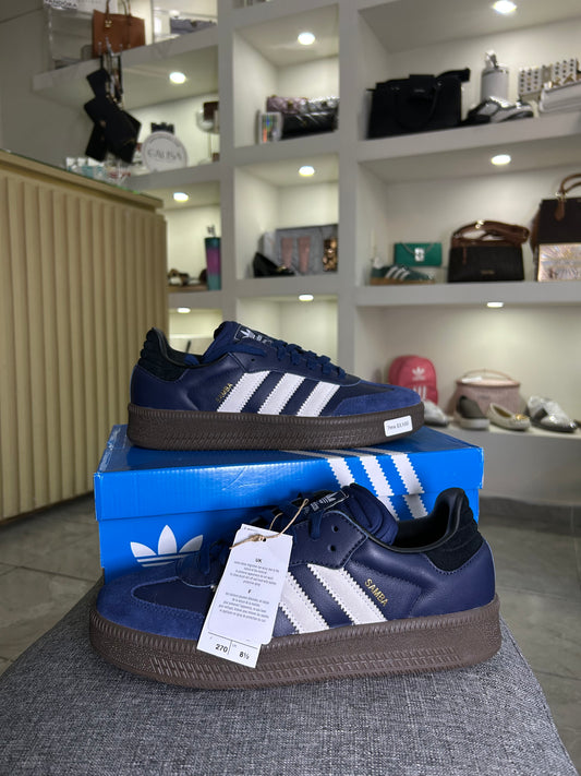 Teni Adidas azul samba XLG unisex