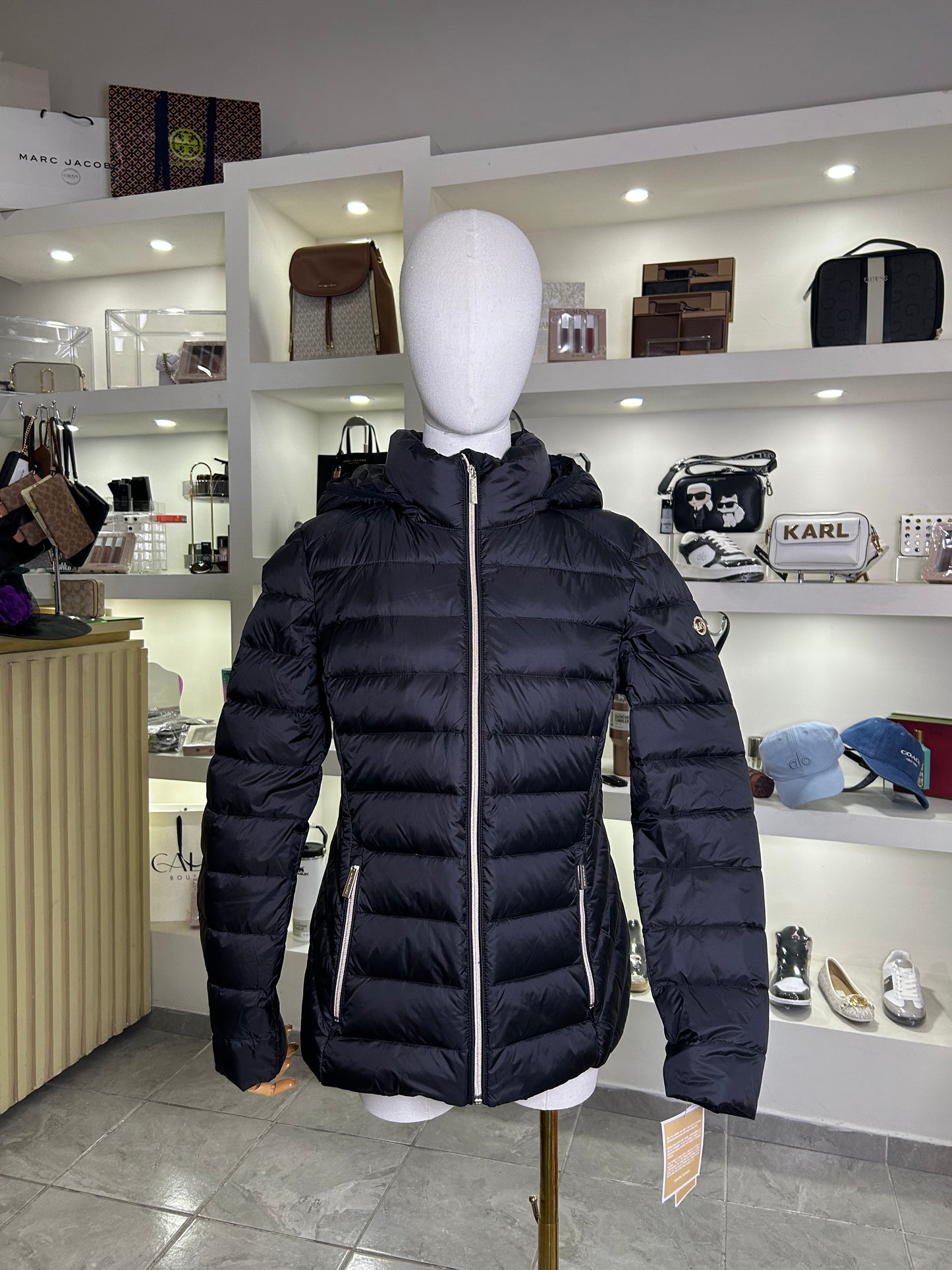 Chamarra Michael Kors negra