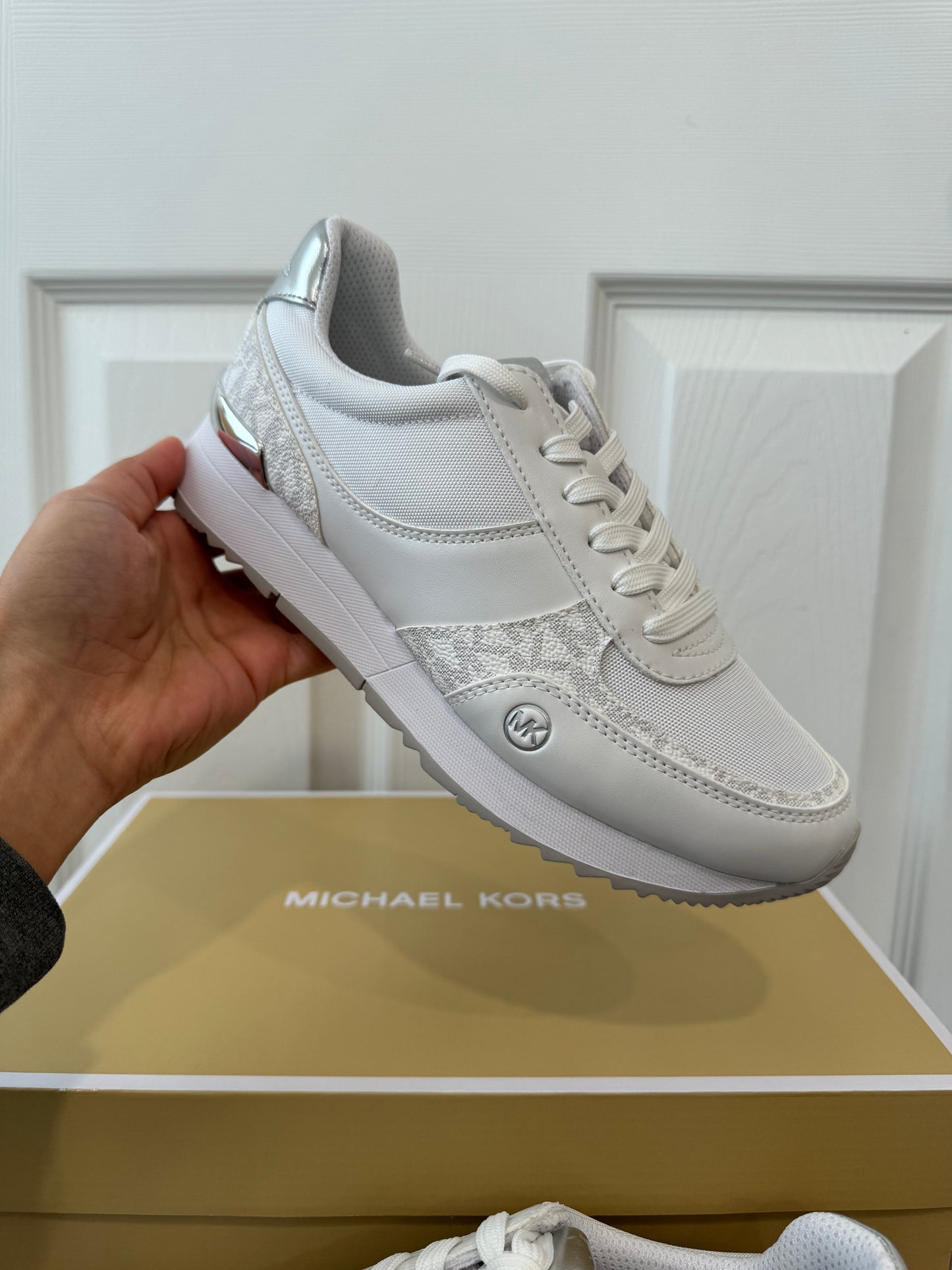 Teni Michael kors Blanco con plateado