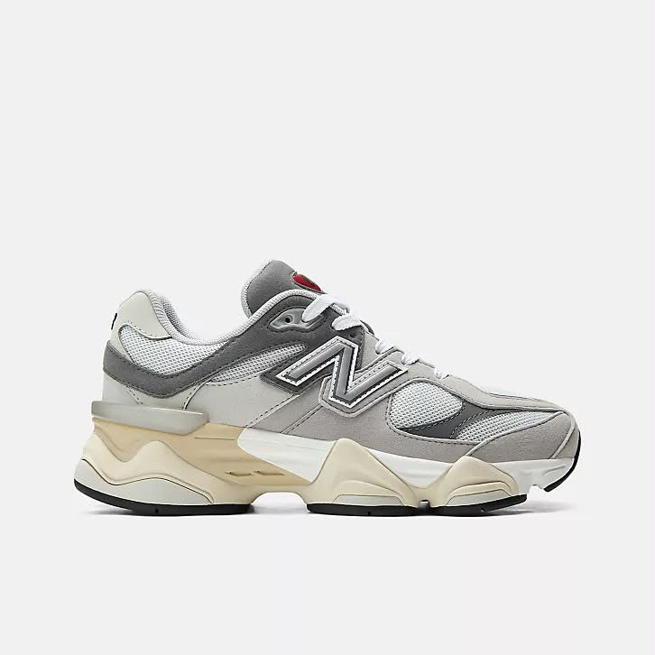 New balance 9060 Color: Raincloud with castlerock