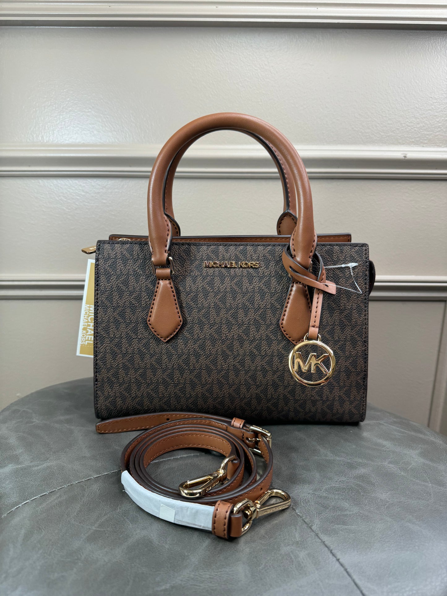 Bolsa Michael kors cafe estampada chica