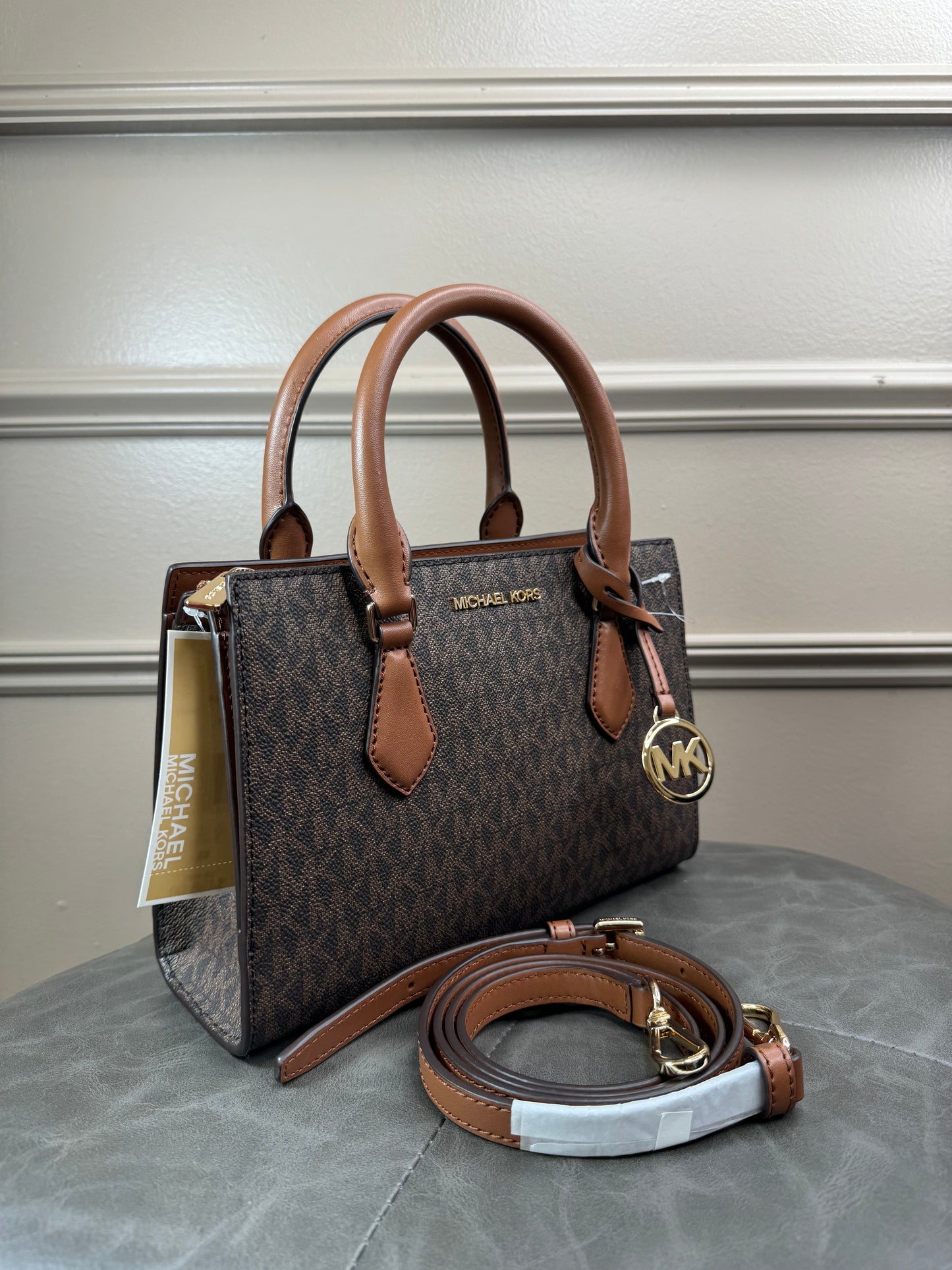 Bolsa Michael kors cafe estampada chica