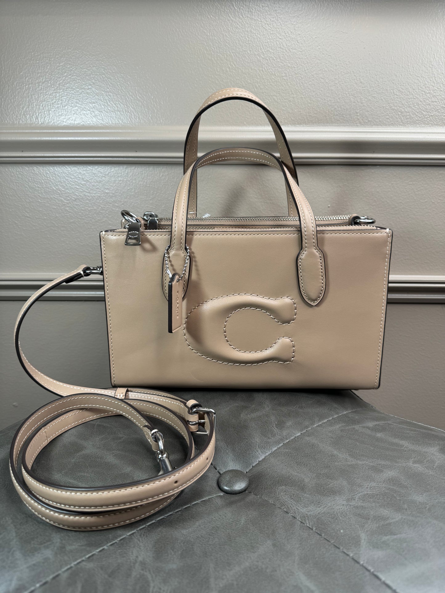 Bolsa Coach nude lisa nina small