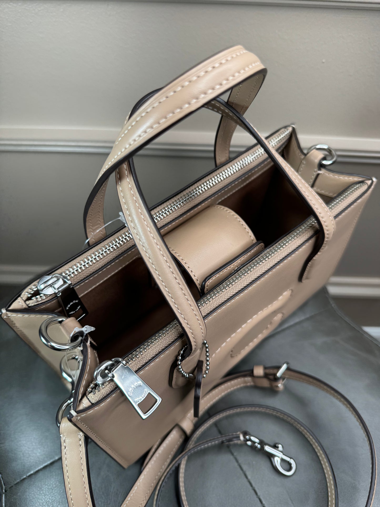 Bolsa Coach nude lisa nina small