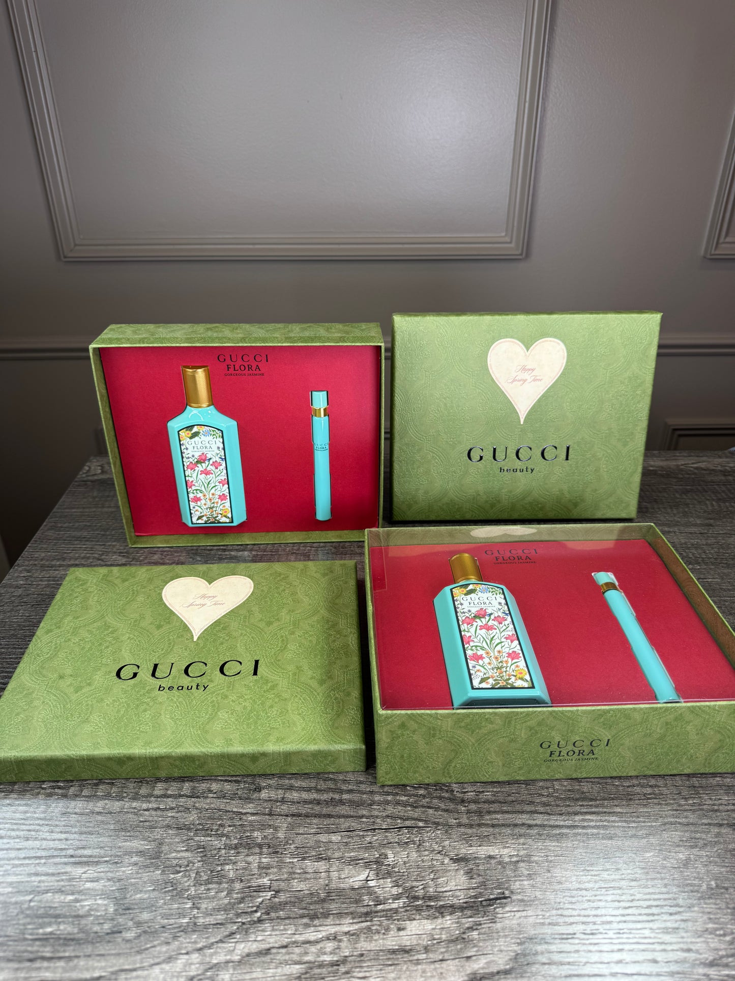 Gucci set pefume Flora