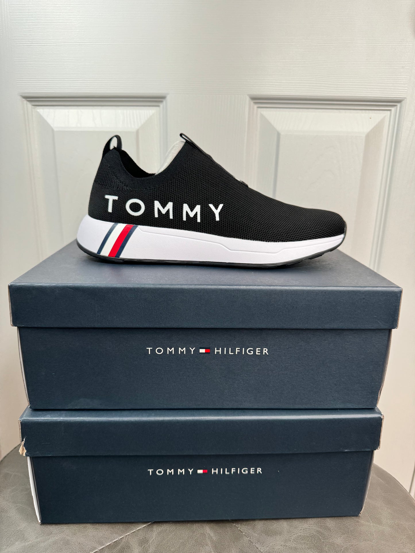 Teni Tommy Hilfiger